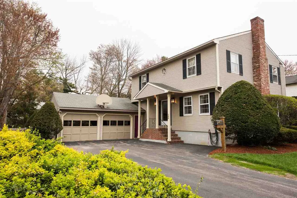 155 Manchester Street Nashua NH 03064
