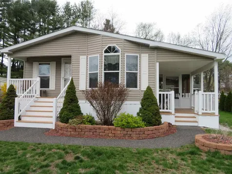 18 Rex Drive Concord NH 03303