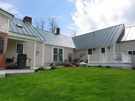 707 Lockehaven Road Enfield NH 03748