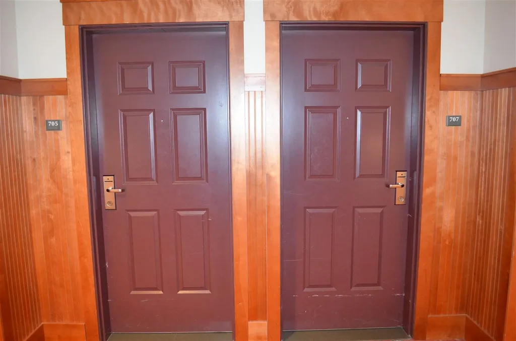 705/707 Qtr. Iv Adams House Road Ludlow VT 05149