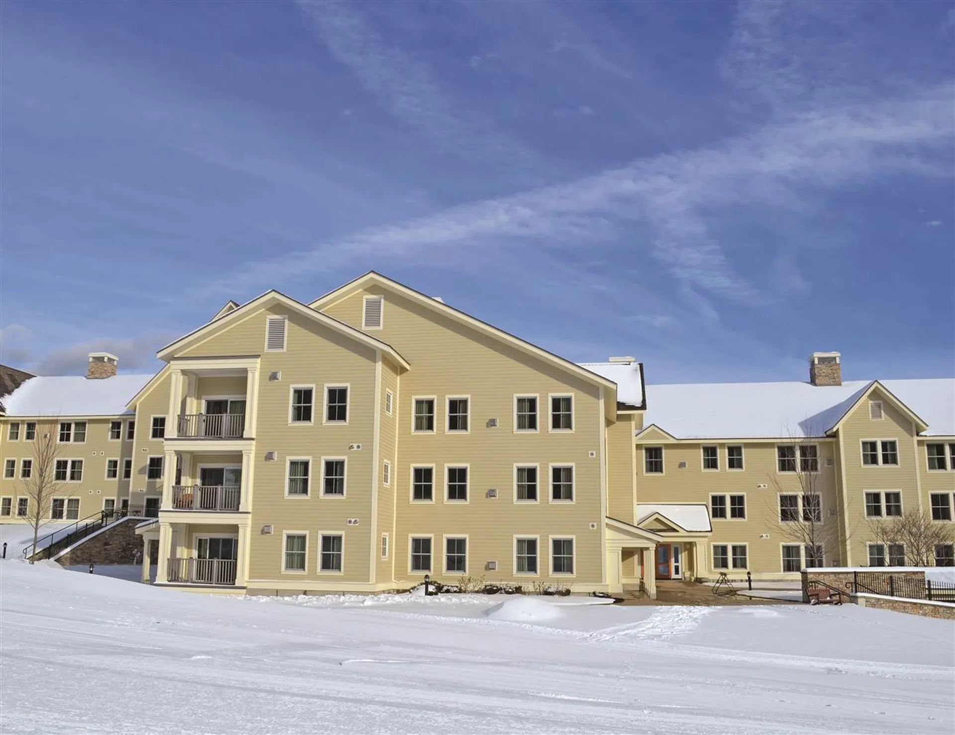 705/707 Qtr. Iv Adams House Road Ludlow VT 05149