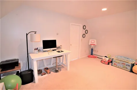 21 Skytop Drive Newbury NH 03255