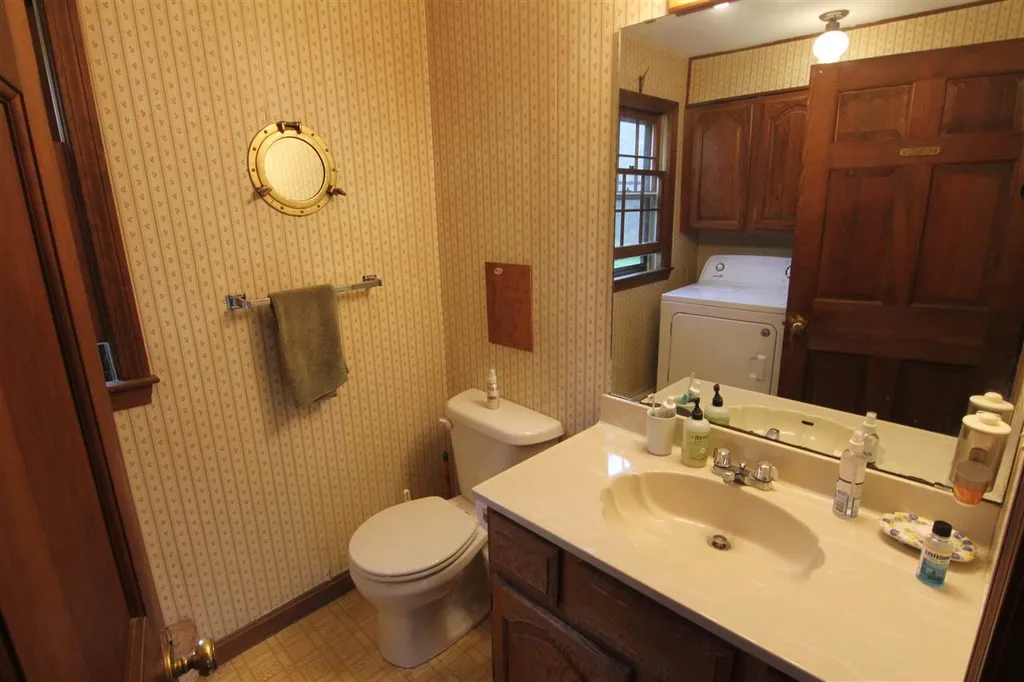 27 Forest Drive Hampton NH 03842