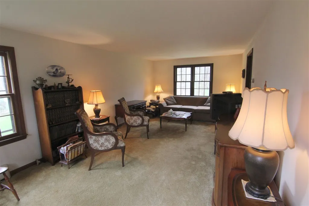 27 Forest Drive Hampton NH 03842