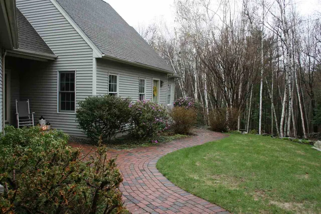 131 S Bow Road Bow NH 03304