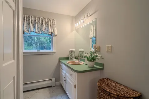84 Farview Drive Danville NH 03819