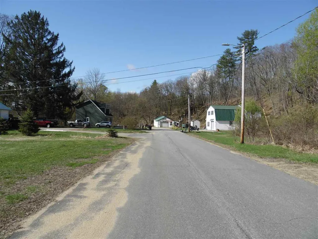 34 Nelson Street Franklin NH 03235