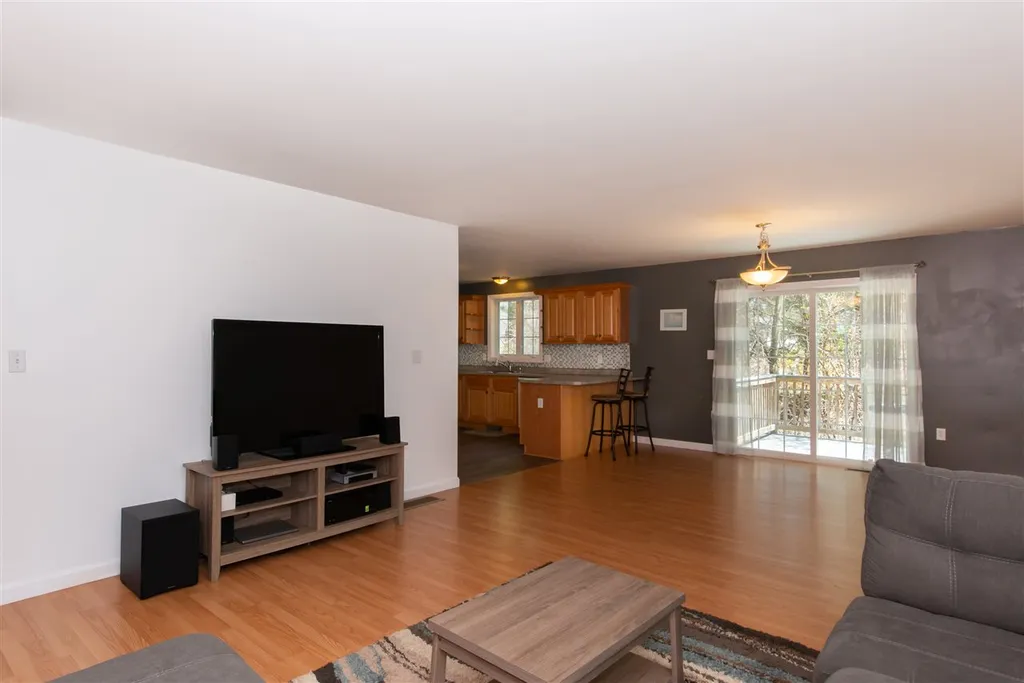 11 Chadwick Lane Somersworth NH 03878