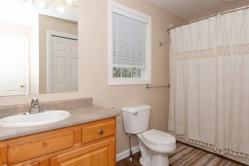 11 Chadwick Lane Somersworth NH 03878