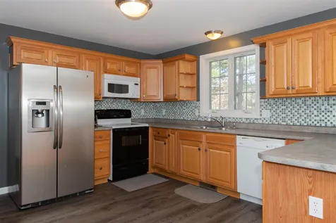 11 Chadwick Lane Somersworth NH 03878