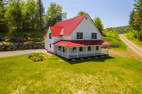15 Easy Street Johnson VT 05656