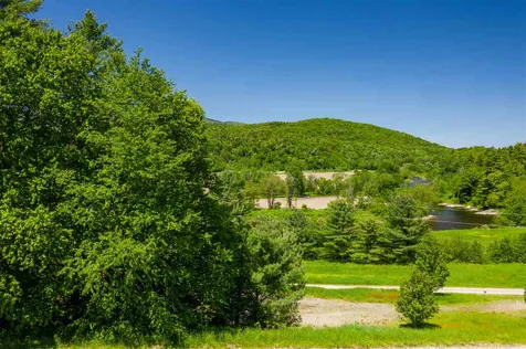 15 Easy Street Johnson VT 05656