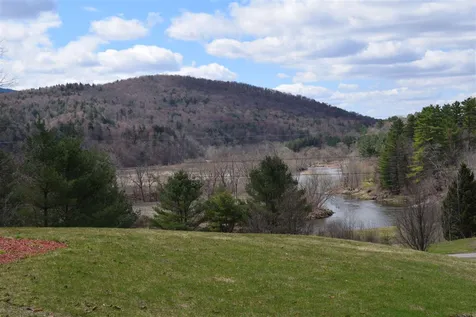 15 Easy Street Johnson VT 05656