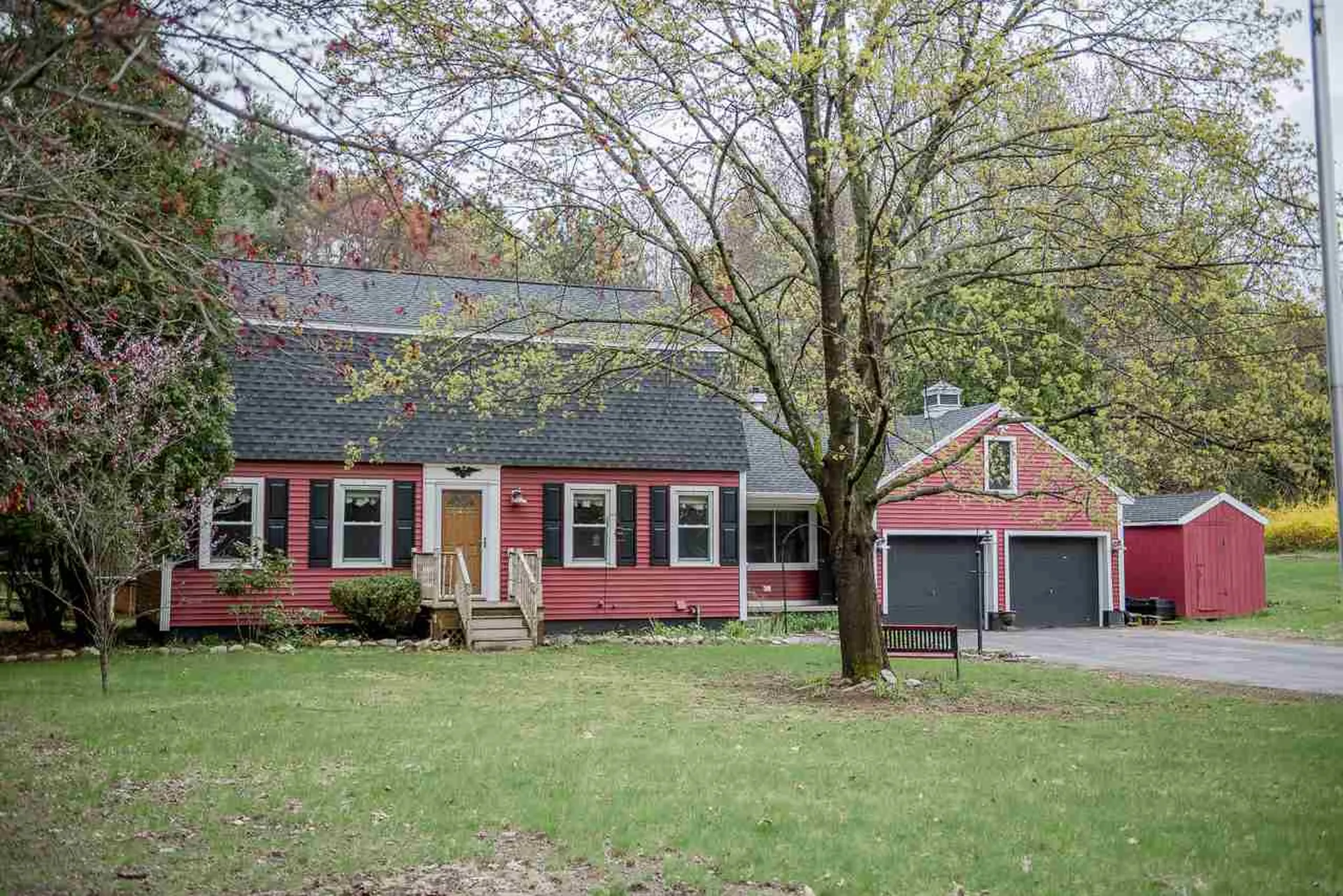 3 Horseshoe Lane Londonderry NH 03053