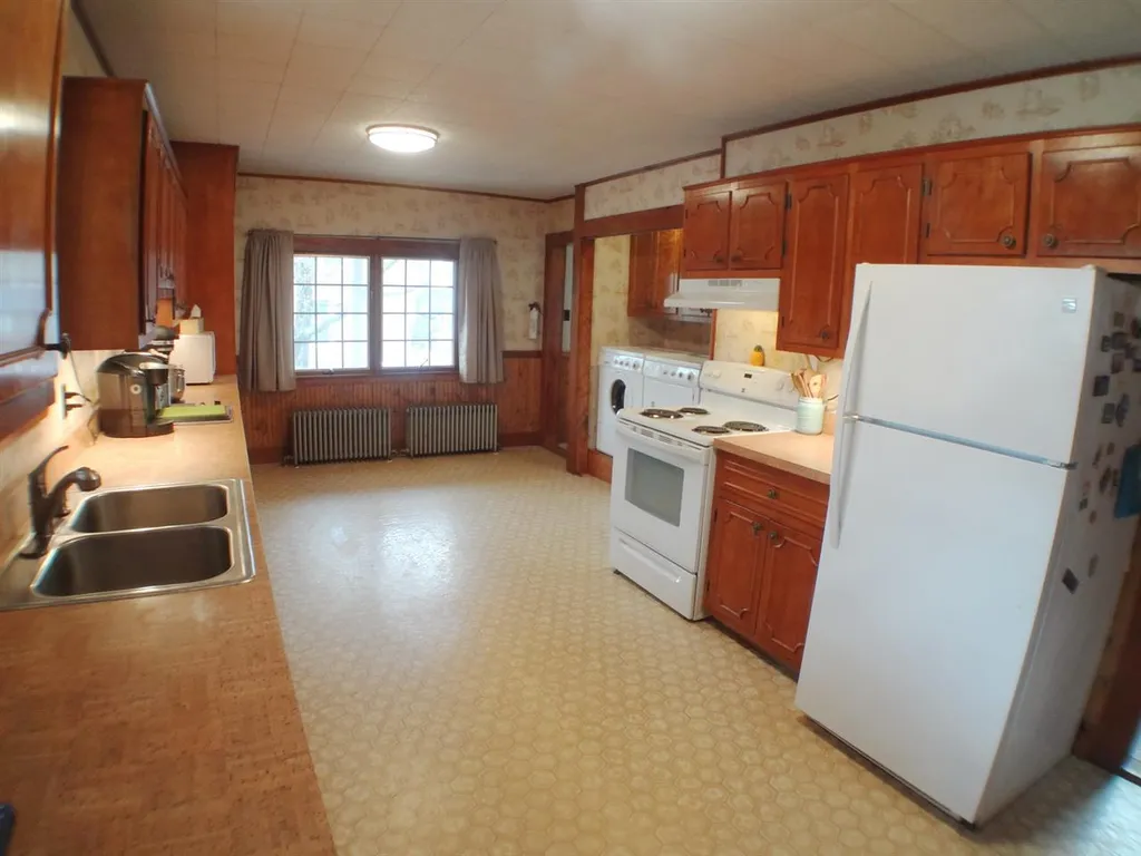 149 Grove Street Littleton NH 03561