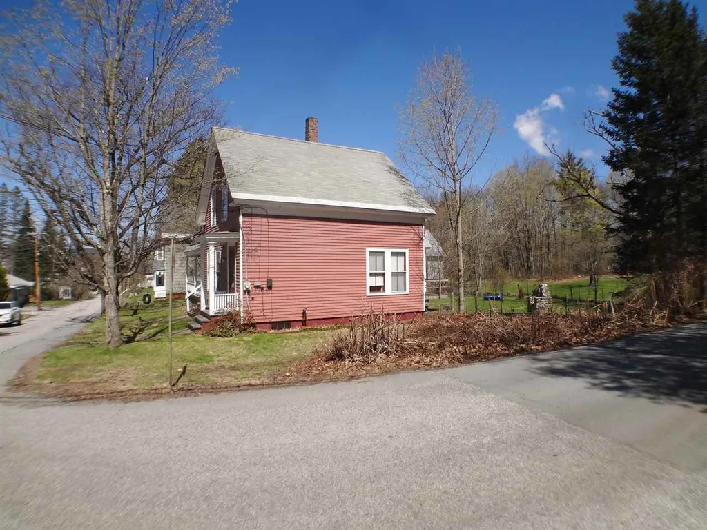149 Grove Street Littleton NH 03561