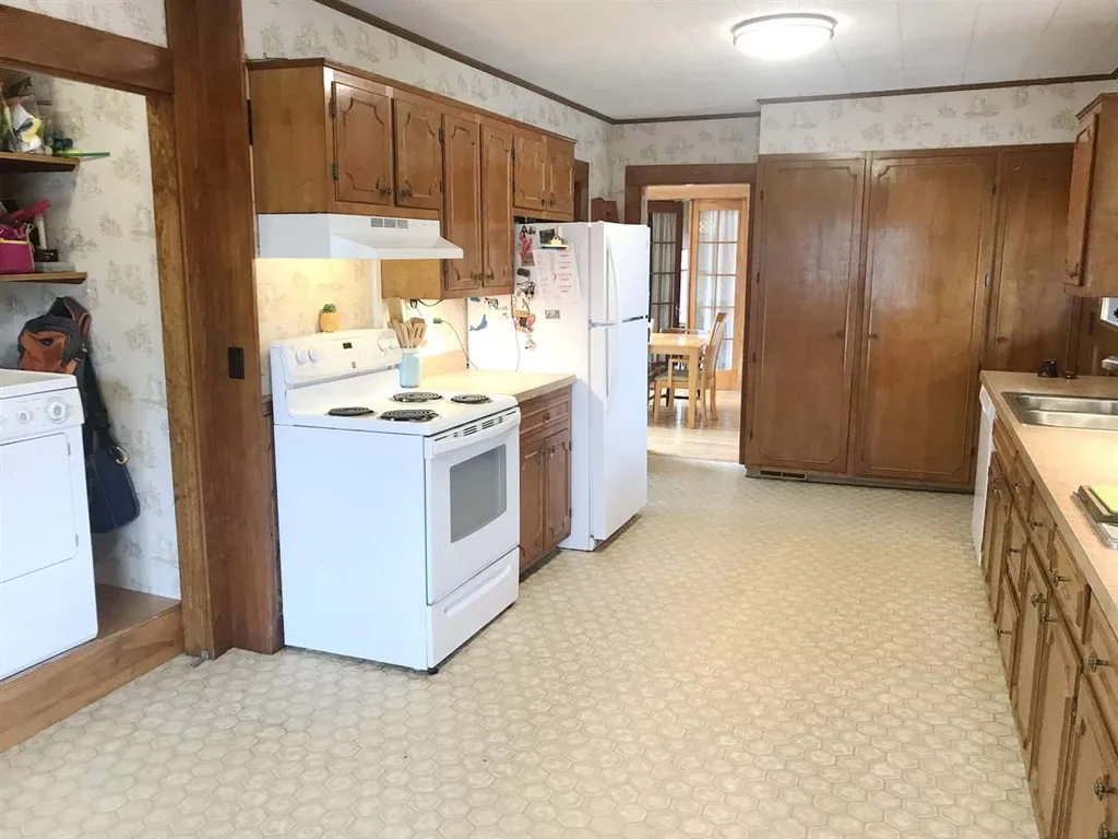 149 Grove Street Littleton NH 03561