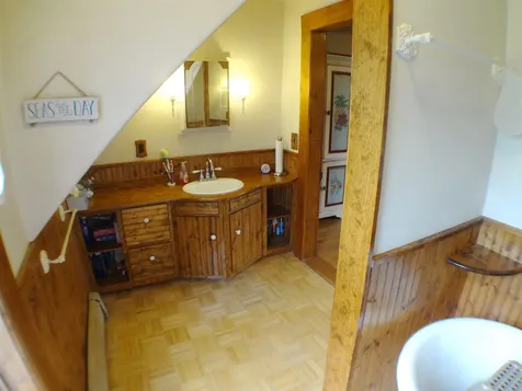 149 Grove Street Littleton NH 03561