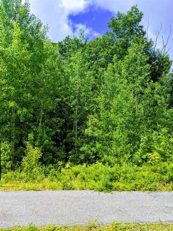21 Brenda Lane Rochester NH 03867