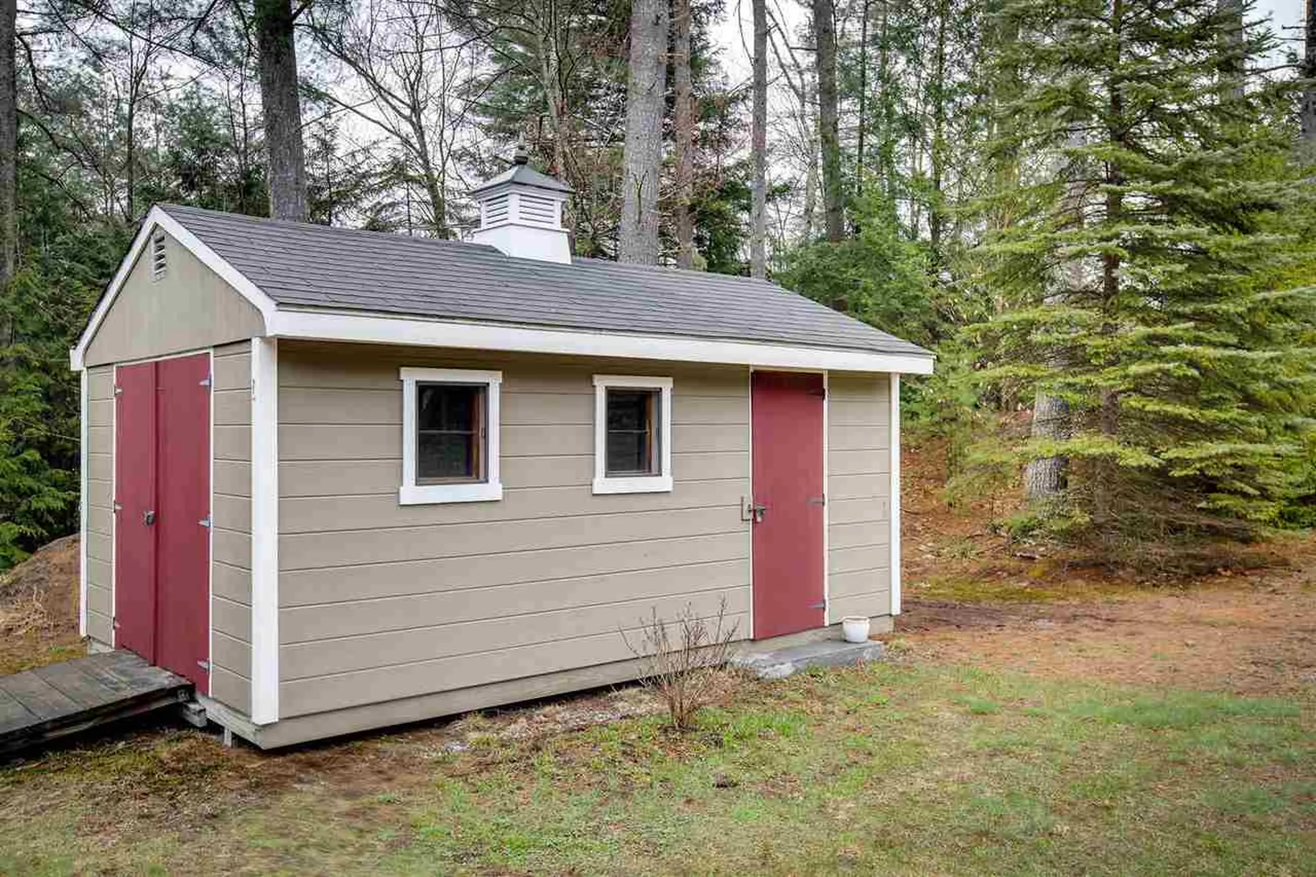 20 Deerwood Drive Wilmot NH 03287