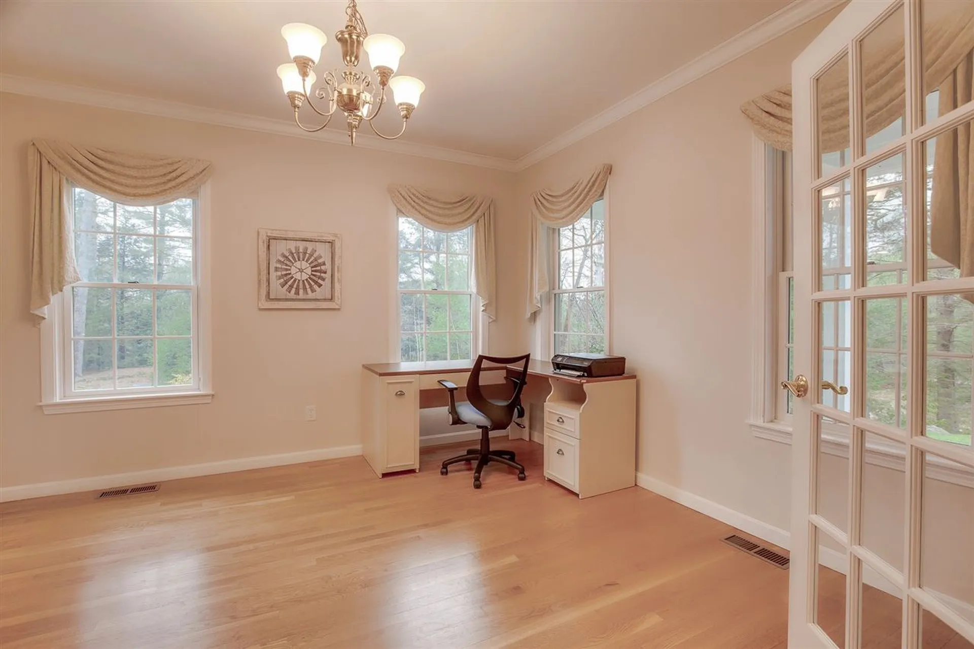 20 Deerwood Drive Wilmot NH 03287