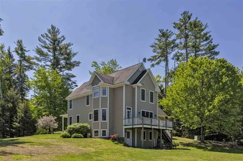 20 Deerwood Drive Wilmot NH 03287