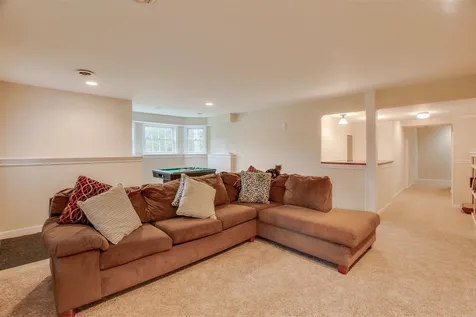 20 Deerwood Drive Wilmot NH 03287