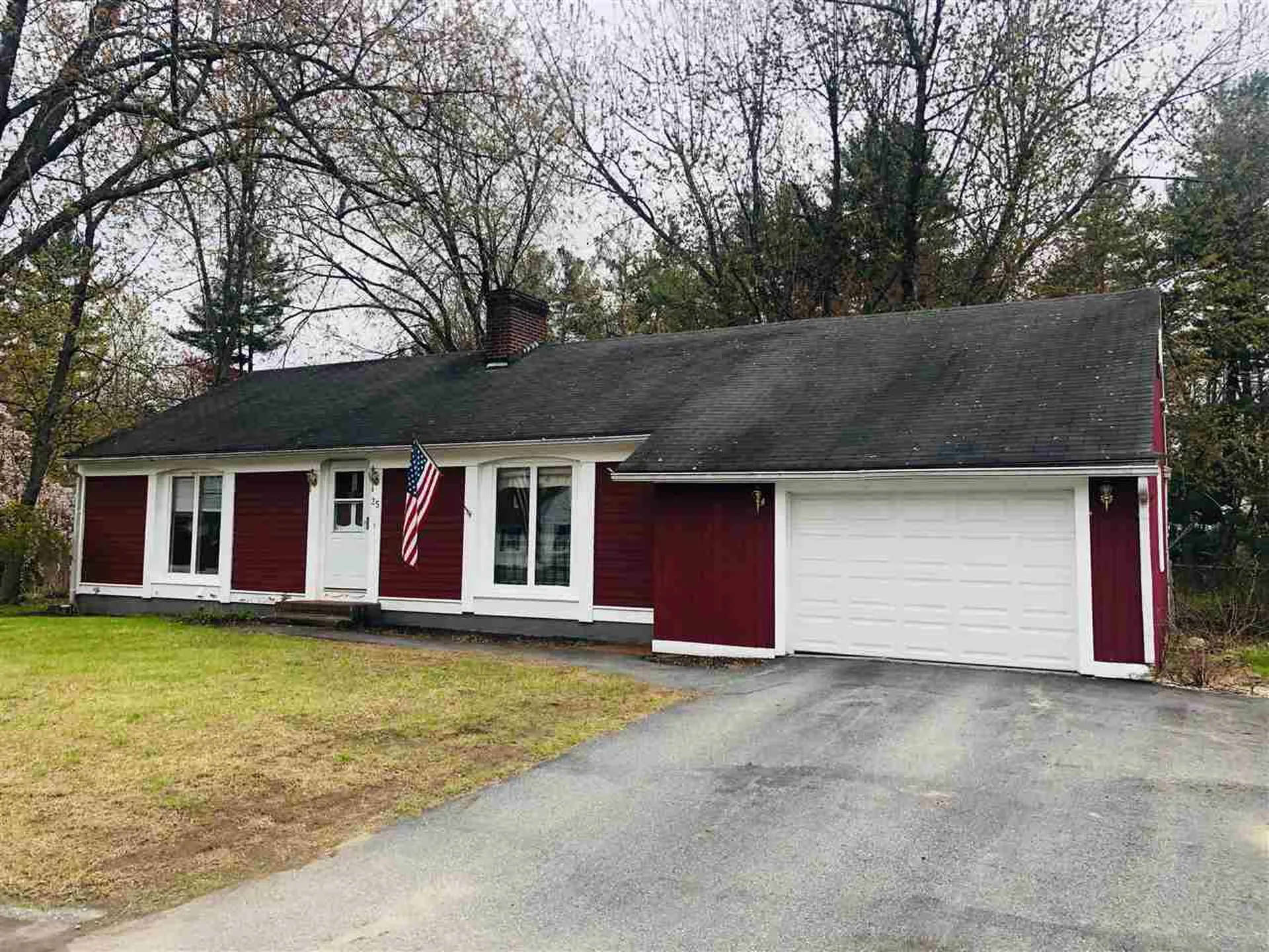 35 Palisade Drive Nashua NH 03062