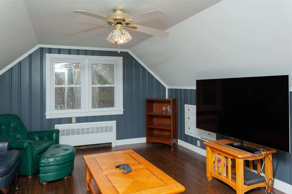 352 Kearsarge Way Portsmouth NH 03801