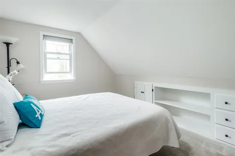 5 Ross Road Durham NH 03824