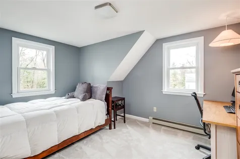 5 Ross Road Durham NH 03824