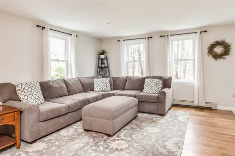 5 Ross Road Durham NH 03824