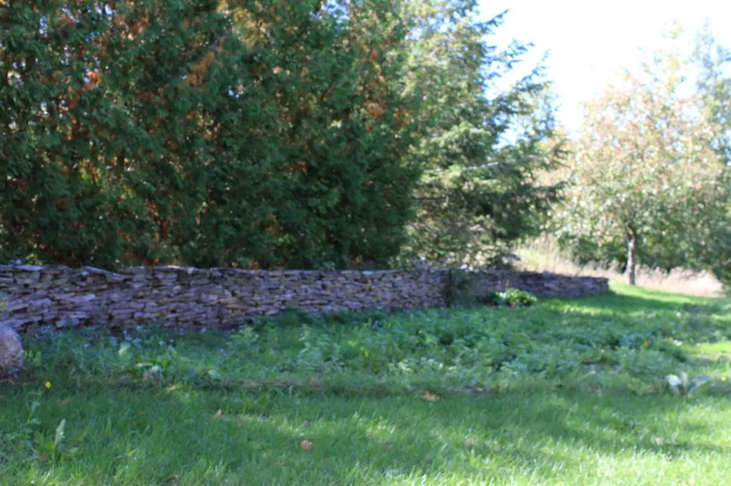 197 North Point Road Isle La Motte VT 05463