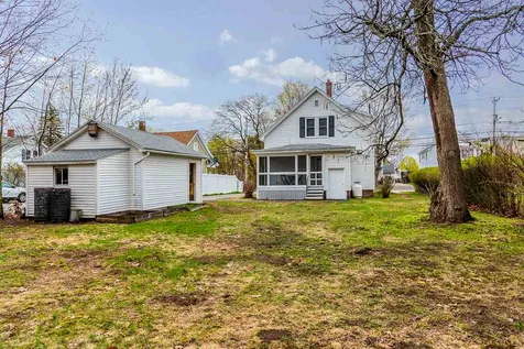 53 Washington Street Rochester NH 03867