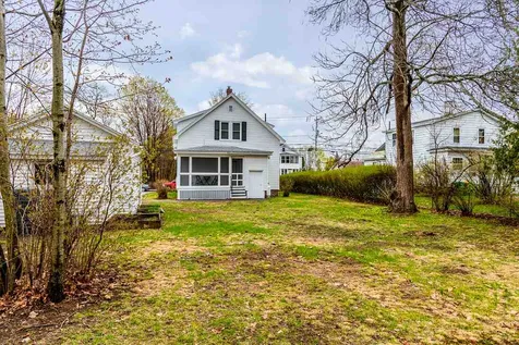 53 Washington Street Rochester NH 03867