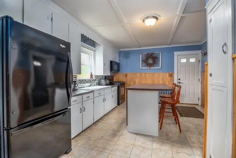 53 Washington Street Rochester NH 03867