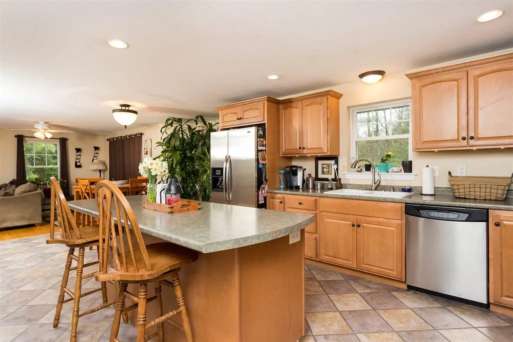 18 Great Works Drive Sanford ME 04073