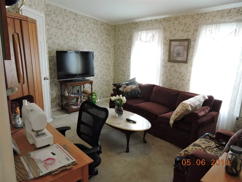 15 Esther Lane Northwood NH 03261