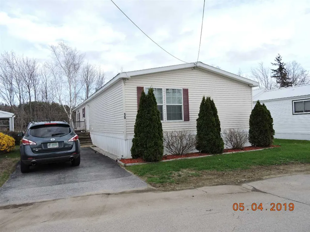 15 Esther Lane Northwood NH 03261