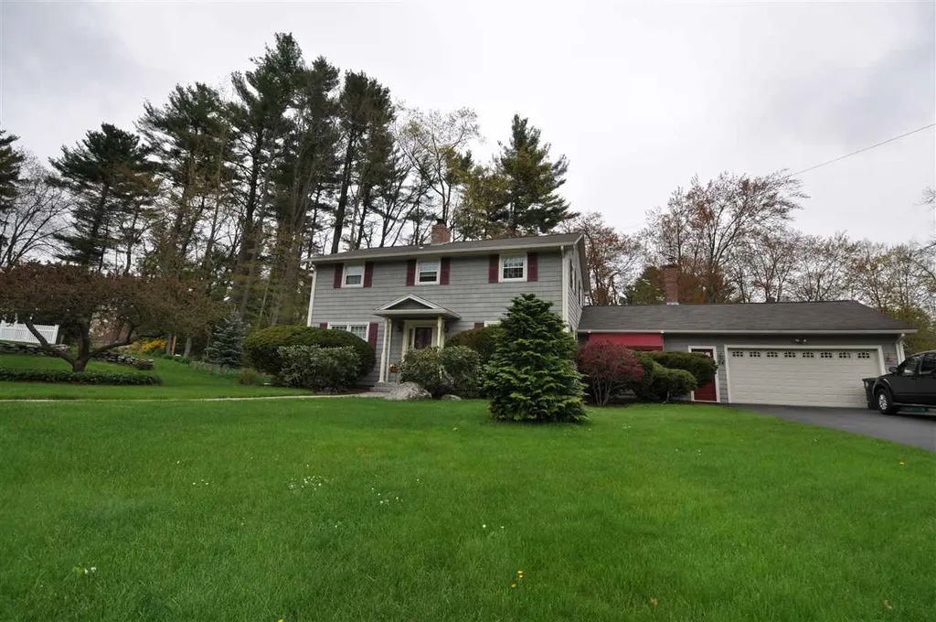 54 Dunbarton Drive Nashua NH 03063