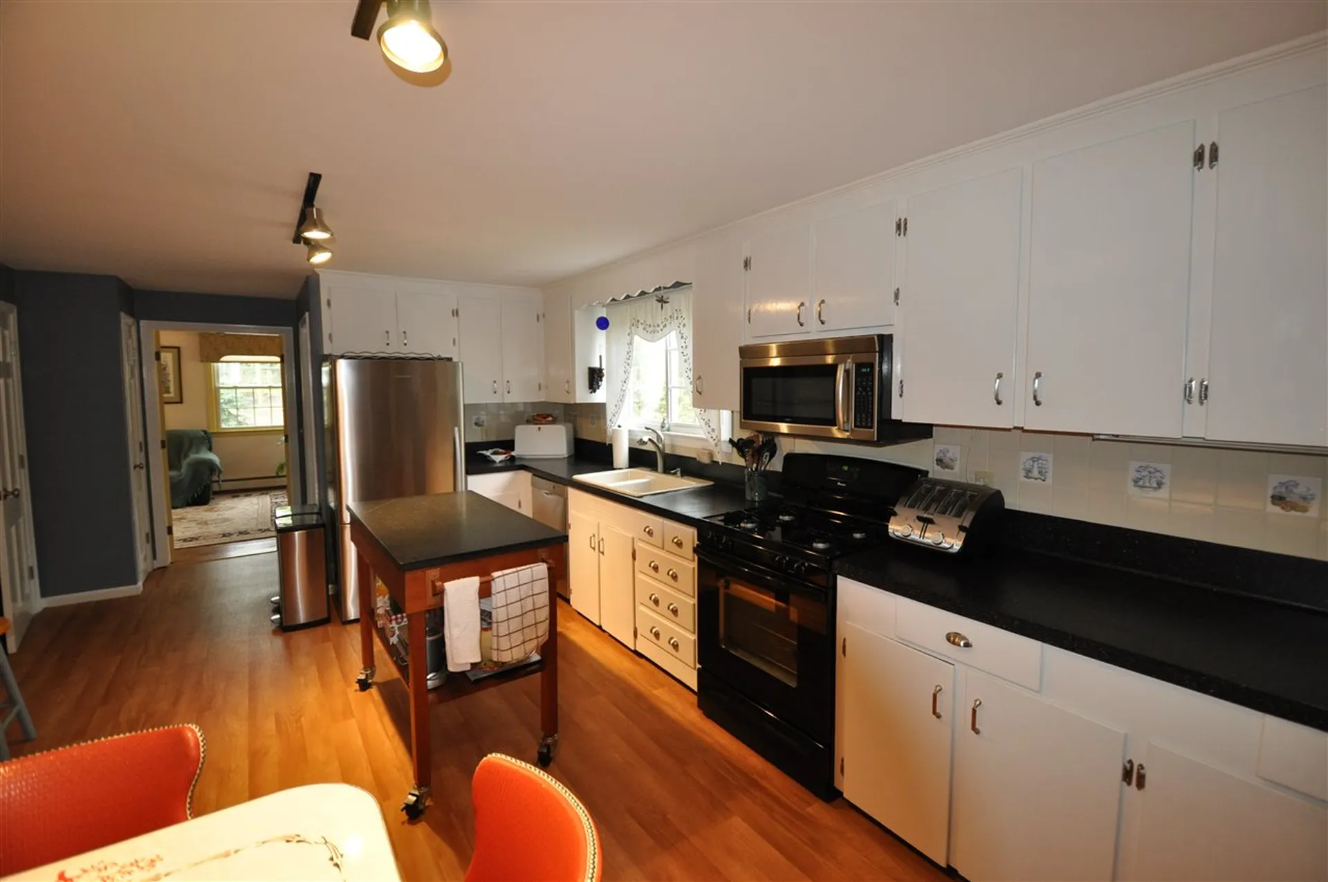 54 Dunbarton Drive Nashua NH 03063