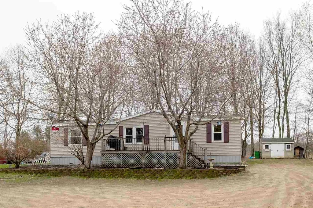 36 Hickory Hill Road Epping NH 03042