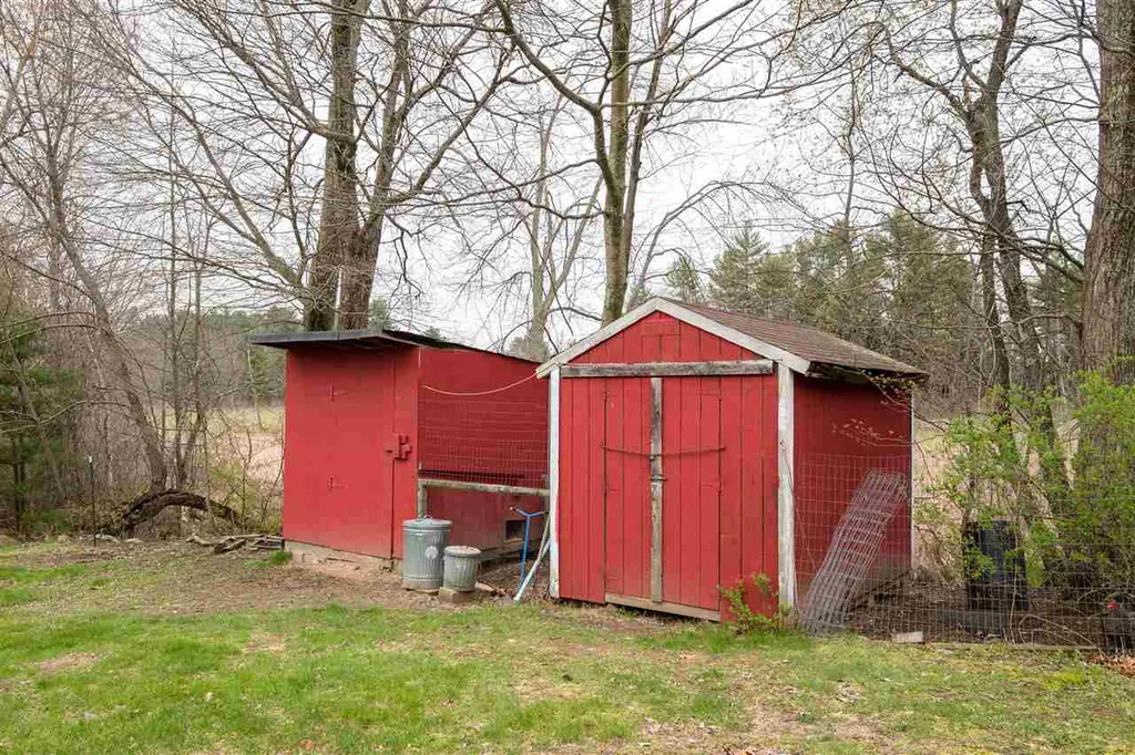 36 Hickory Hill Road Epping NH 03042