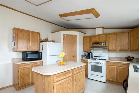 36 Hickory Hill Road Epping NH 03042