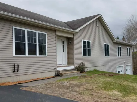 318 Breezy Hill Road St. Johnsbury VT 05819