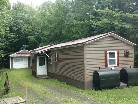 6 Angwins Trailer Park Drive Pittsburg NH 03592