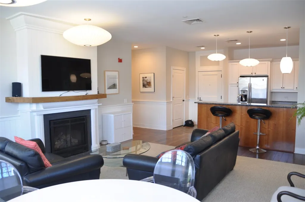70 Maple Street Middlebury VT 05753