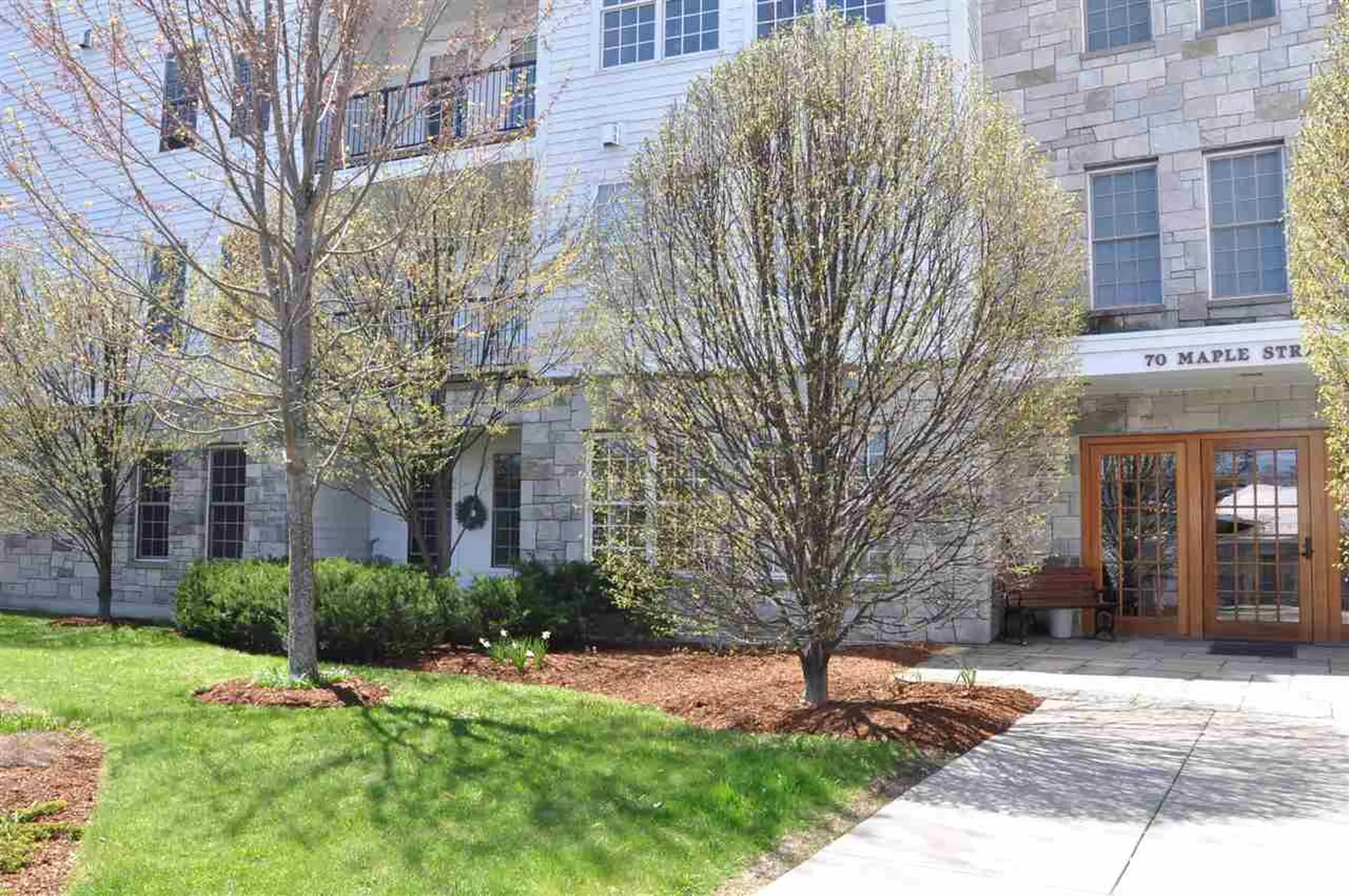 70 Maple Street Middlebury VT 05753