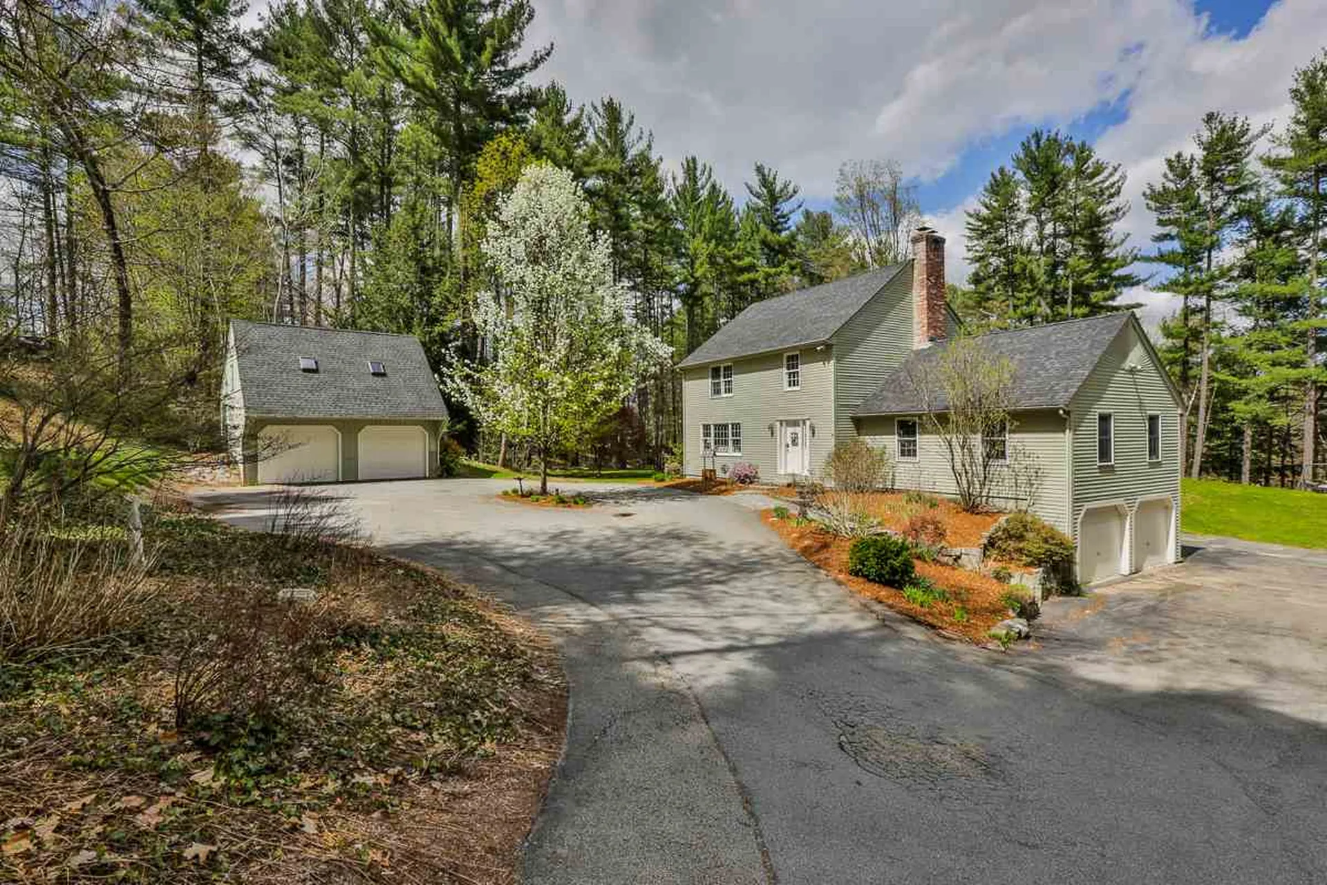 20 Ponemah Road Amherst NH 03031