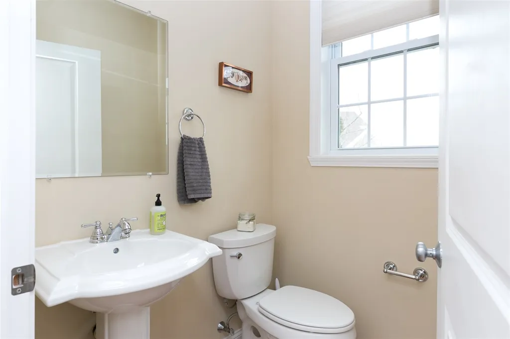 60 Aspen Circle Shelburne VT 05482
